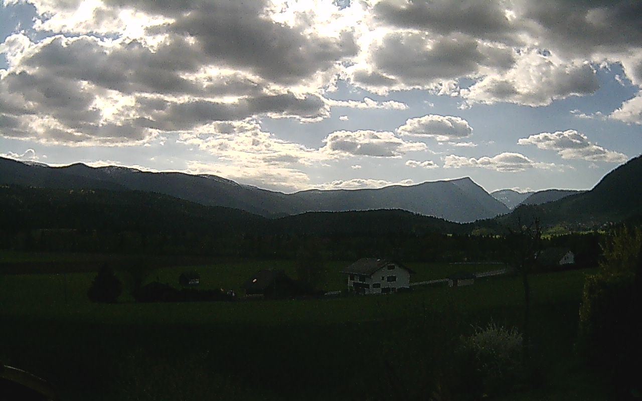 slideshow image