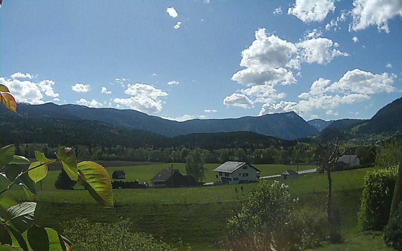 slideshow image
