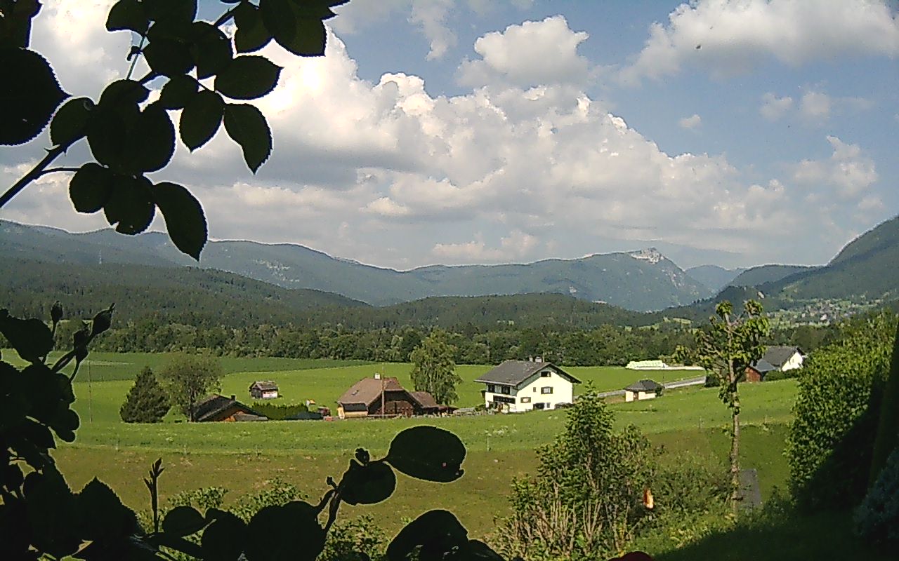 slideshow image